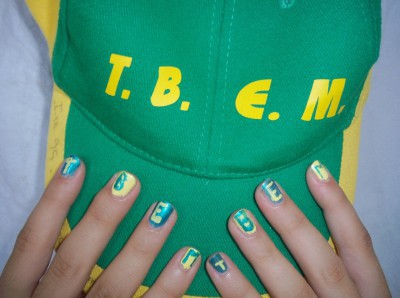 jusqu'au bout des ongles...