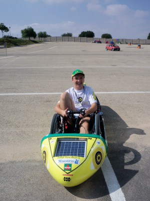 il faut songer à construire un véhicule plus grand